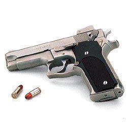 Un parlamentar din SUA vrea sa permita accesul cu arme in biserici