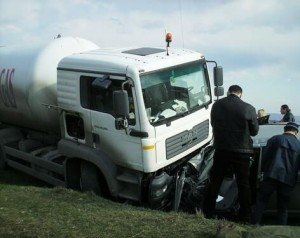 5 studenti de la Universitatea Emanuel din Oradea, implicati intr-un accident
