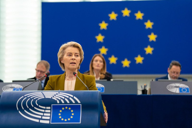 Ne-a mințit Ursula din nou?